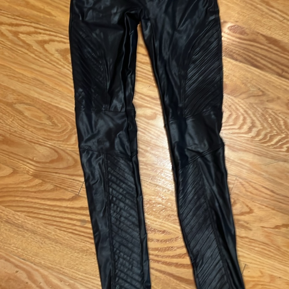 Spanx - Picture 3 of 4